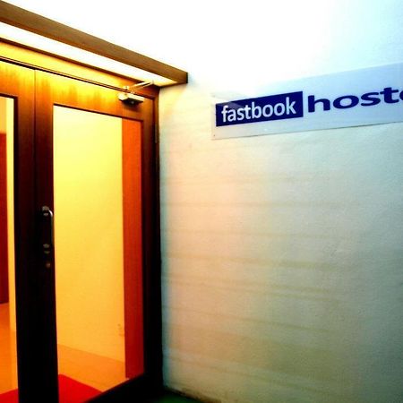 Fastbook Hostel Ayer Itam Bagian luar foto